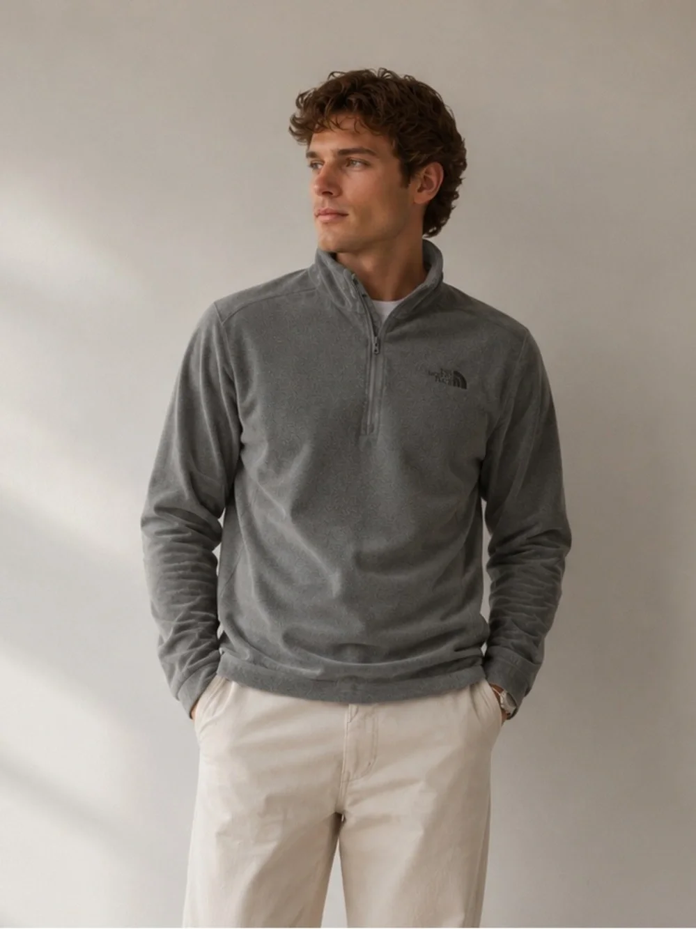 Men's The North Face Gray Quarter Zip Pullover Fleece Lightweight Size Medium